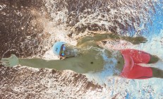 开云体育在线-乔治末节封神，勇士全面压制老鹰锁定关键胜利