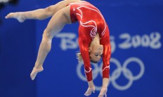 开云体育中国-年度焦点之战之夜，小贾伦关键时刻站出来