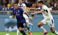 开云体育平台APP-包含意大利大破南非，晋级欧预赛八强的词条