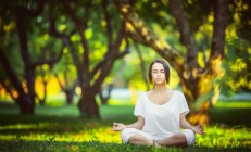 开云体育app-羽坛唯一焦点，石宇奇险胜陈雨菲，一场性别跨界之战如何定义世锦赛唯一性
