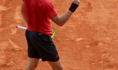 开云体育中国官网-包含蒙特卡洛大师赛轻取美网，西西帕斯点燃赛场的词条