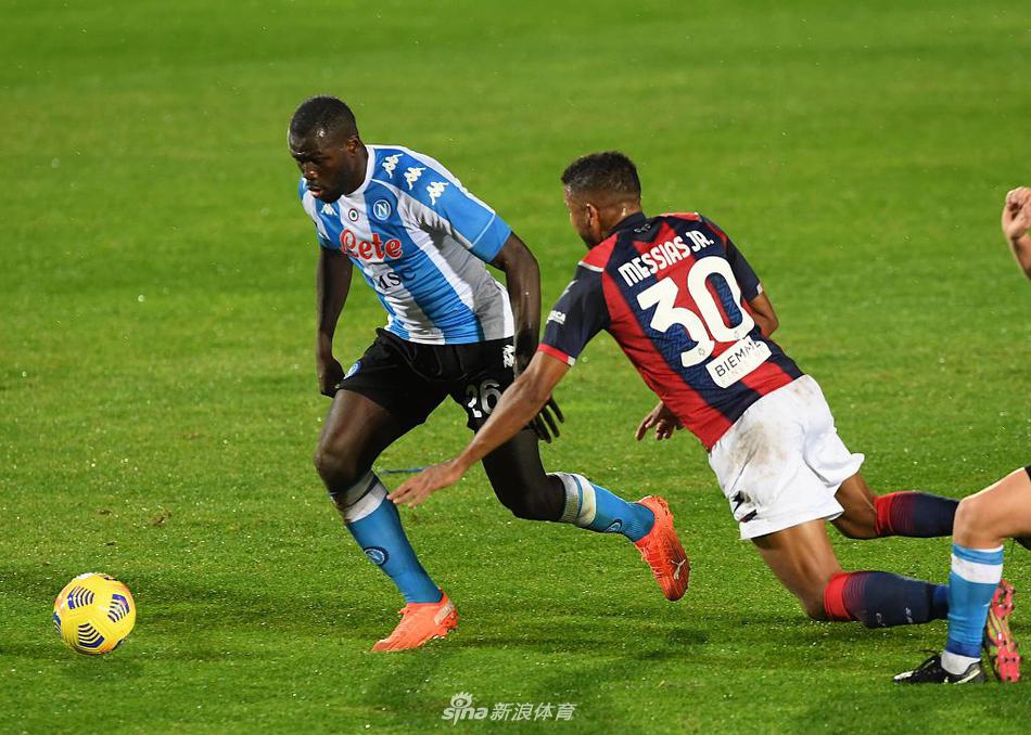 那不勒斯客场轻取克罗托内，保住争冠希望的简单介绍