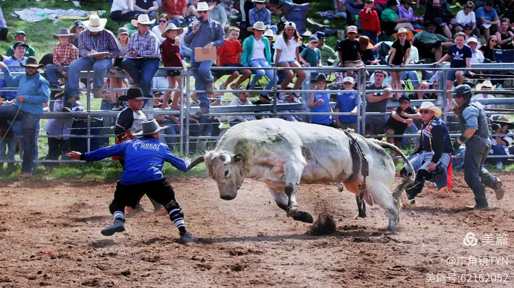 惊心动魄！比赛中的惊险瞬间