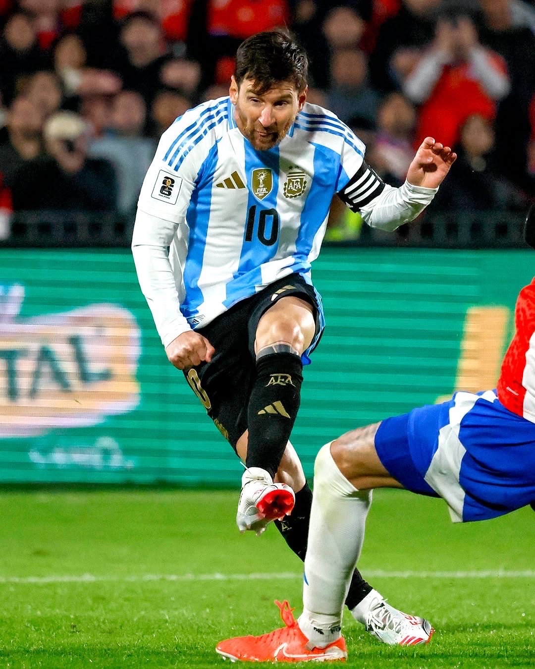 阿根廷队取得大比分胜利，晋级世界杯半决赛