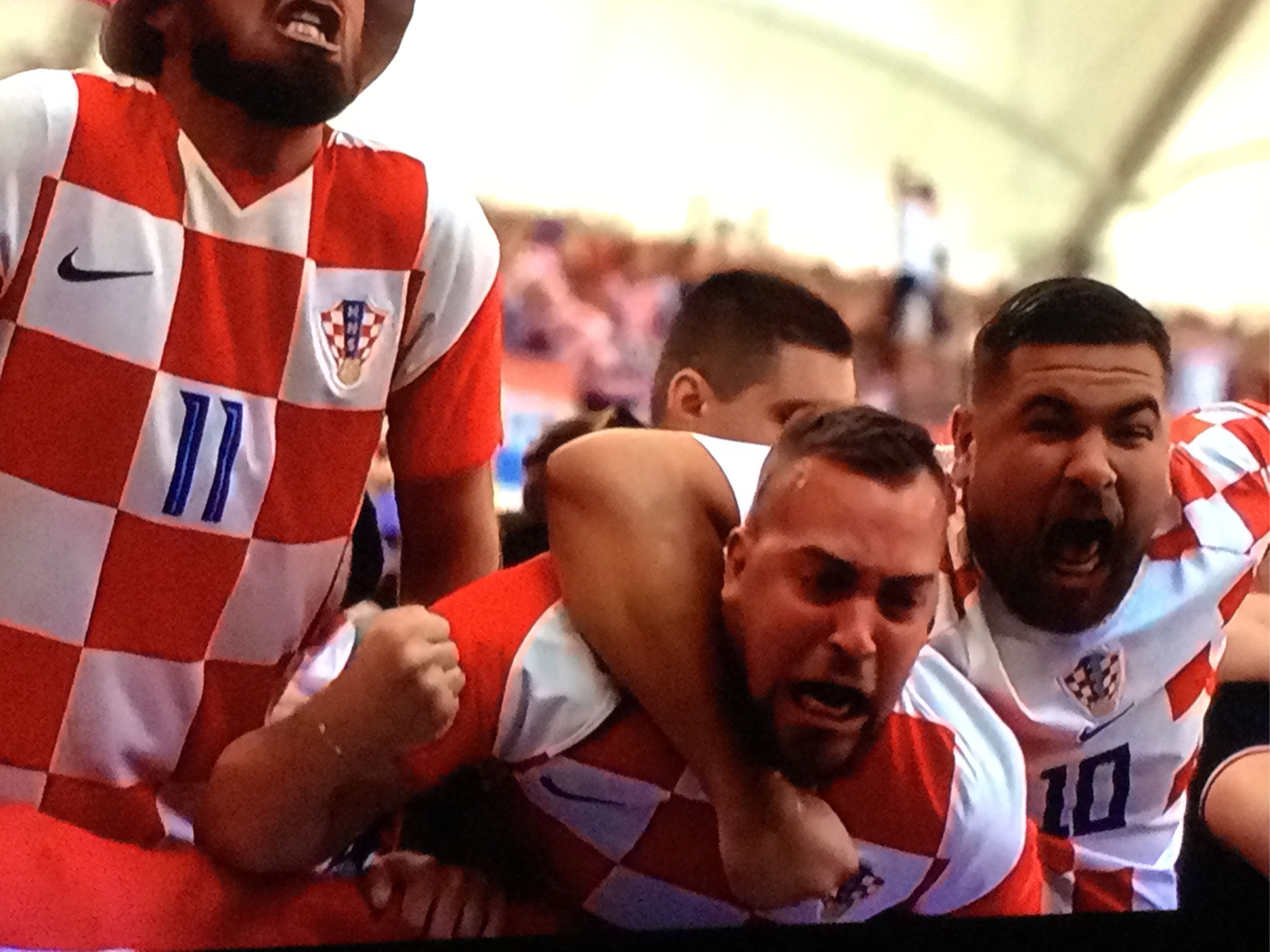 斯洛伐克队在欧洲预选赛中险胜对手的简单介绍