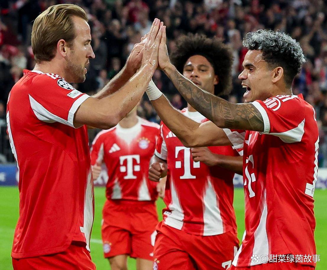 包含拜仁慕尼黑凭梅开二度战胜莱比锡，保持榜首的词条