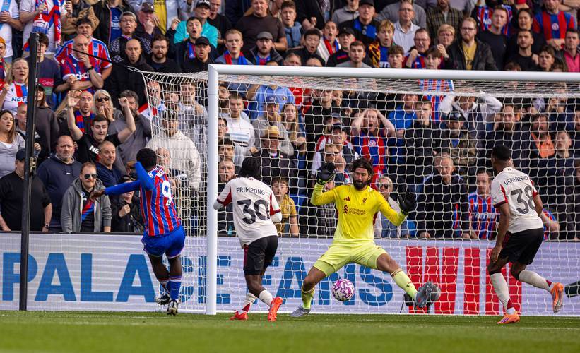 水晶宫主场获胜，保级形势稳中有升的简单介绍