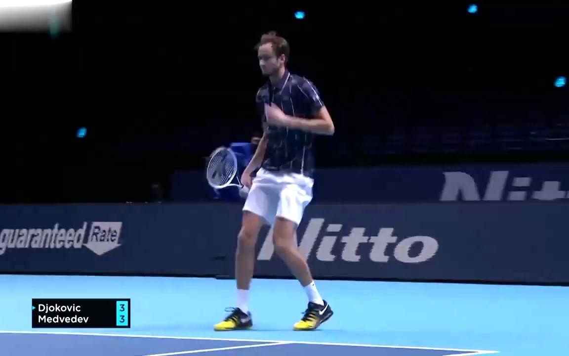 关于ATP总决赛碾压澳网，梅德韦杰夫扛起全队的信息