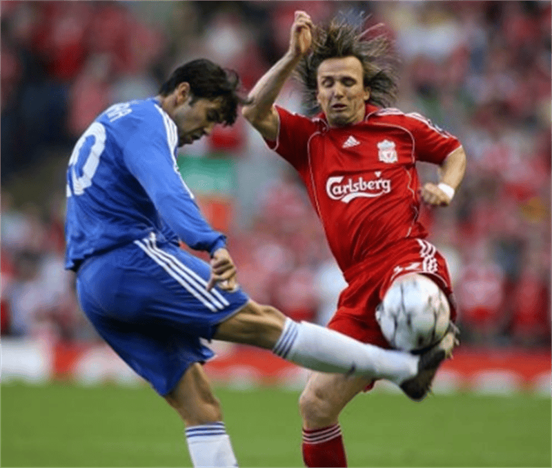 切尔西防线严密，对手难以突破！