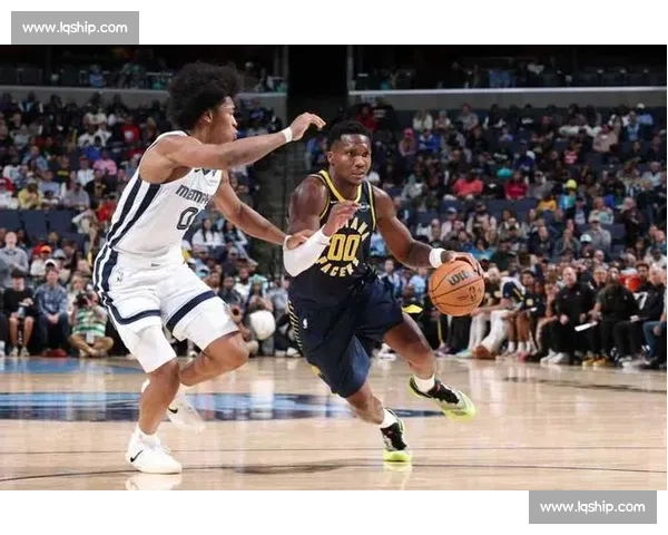 灰熊碾压步行者，乔治点燃赛场