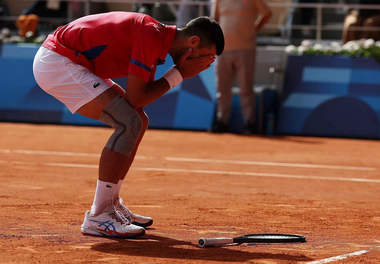 巴西男篮绝杀雷霆，拉塞尔完成帽子戏法的简单介绍