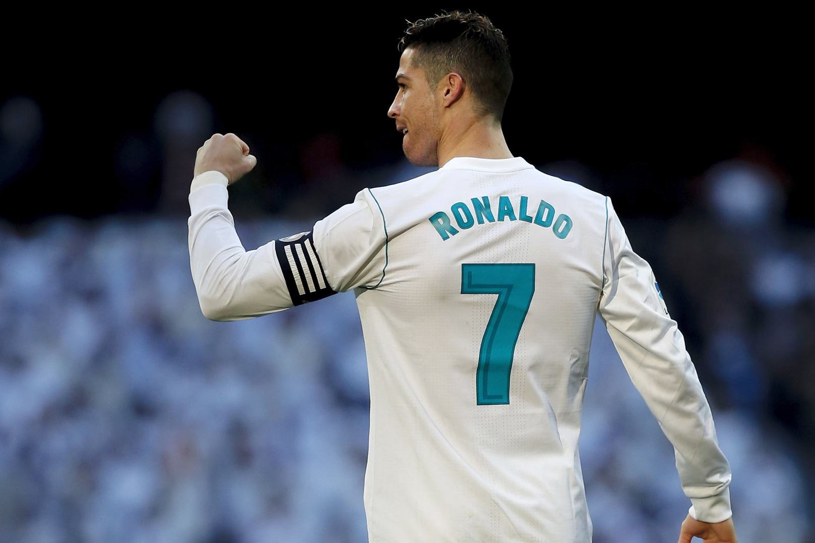 波兰碾压皇马，托尼高光表现的简单介绍