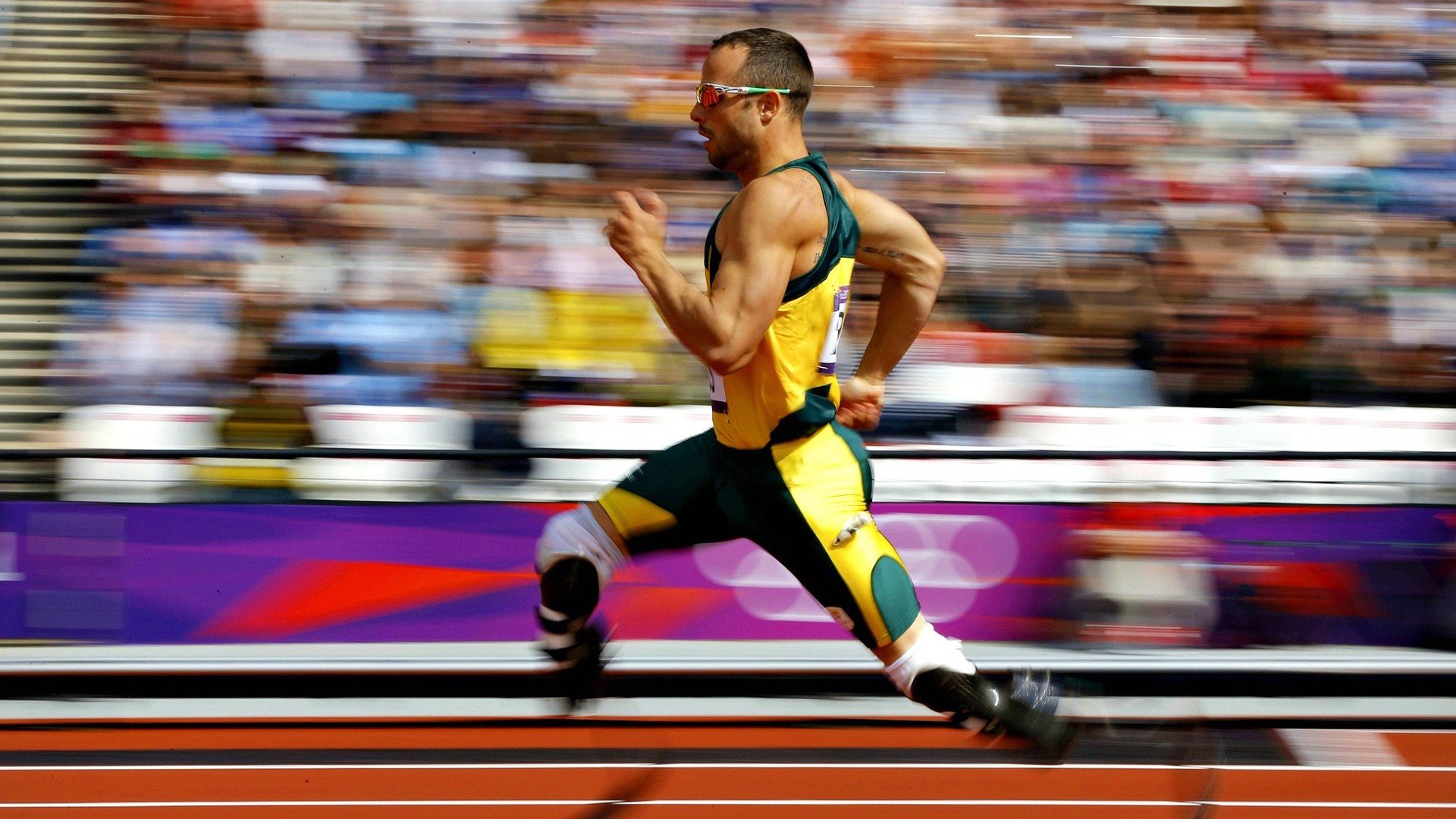 切特·霍姆格伦，雄鹿争冠路上的关键先生，骑士成垫脚石