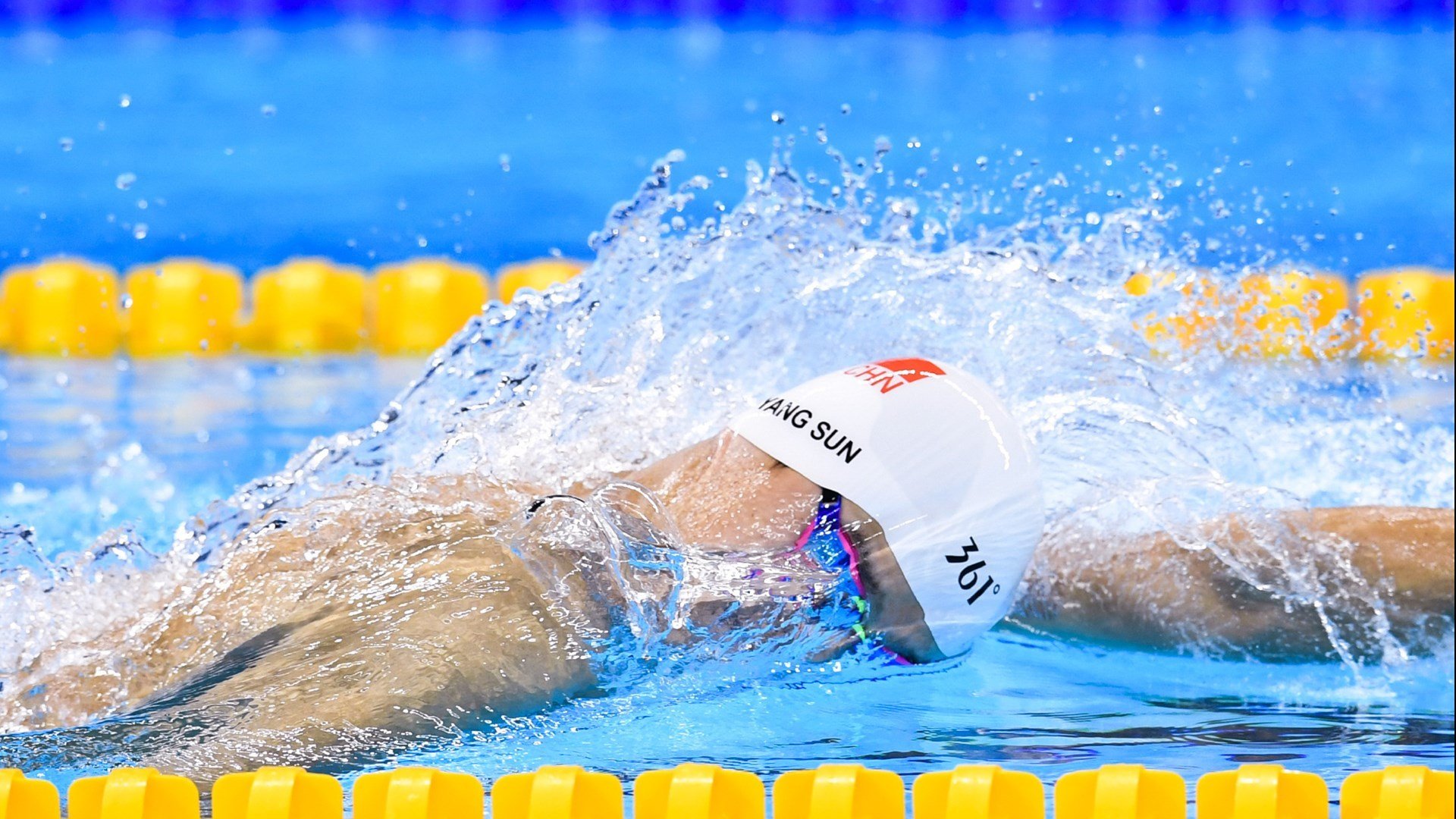 山西队强势拿下公牛，恩比德成为关键先生