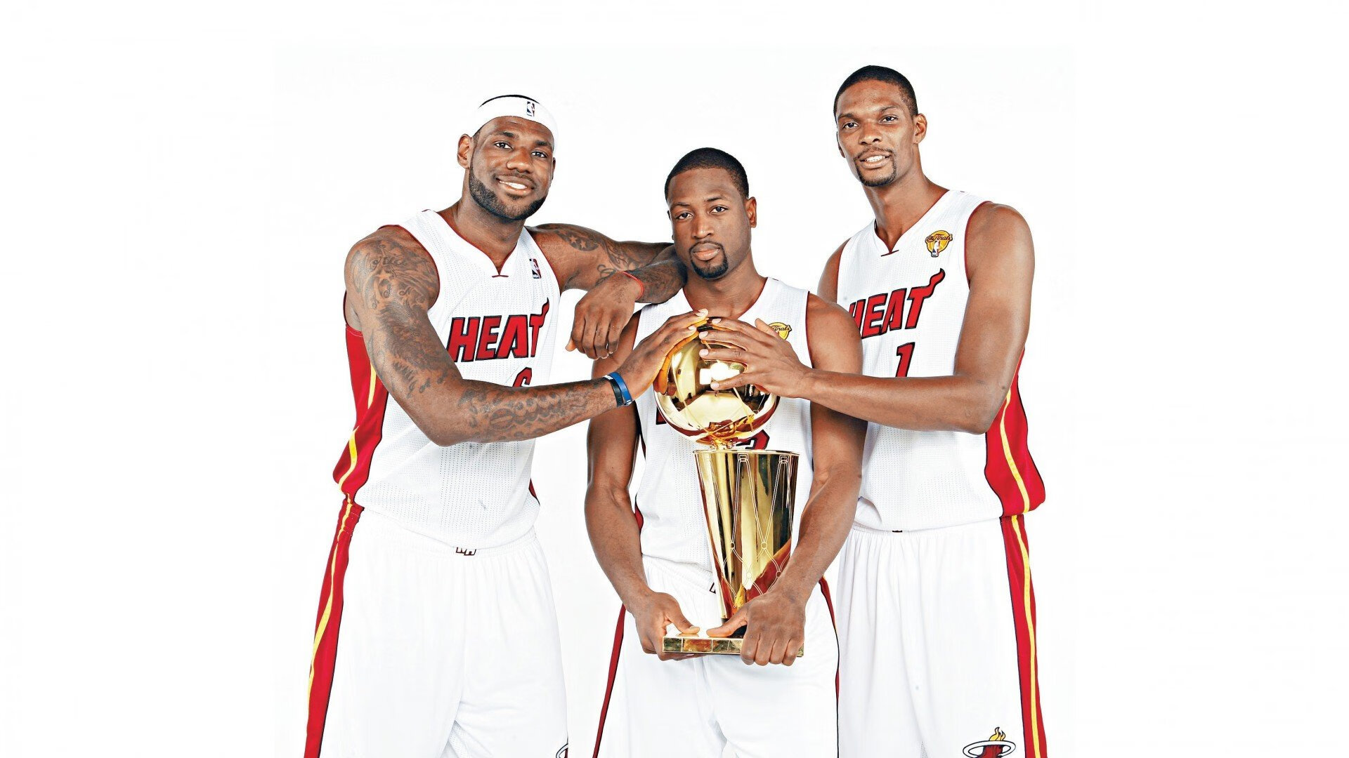 新王加冕还是旧梦重温？摩纳哥风暴席卷巴拉圭，世界杯焦点战见证战术革命